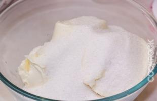 сливочный сыр с сахаром