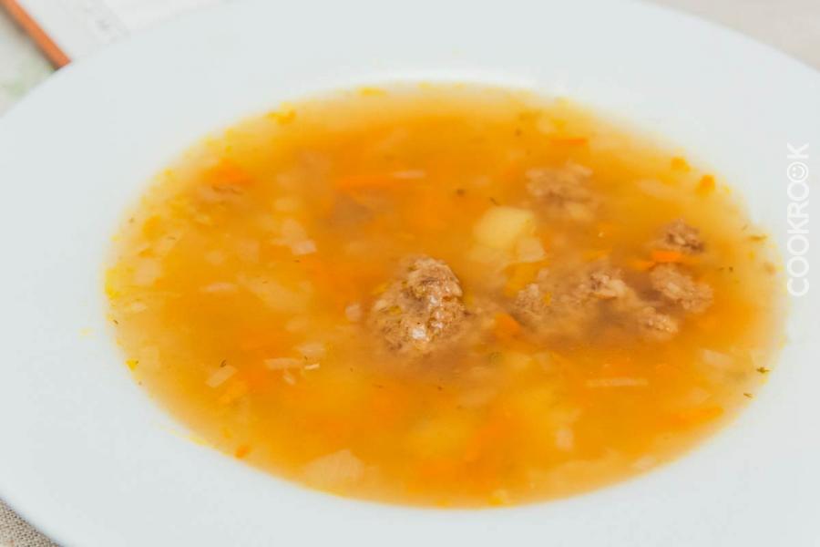 Суп с тушёнкой и вермишелью