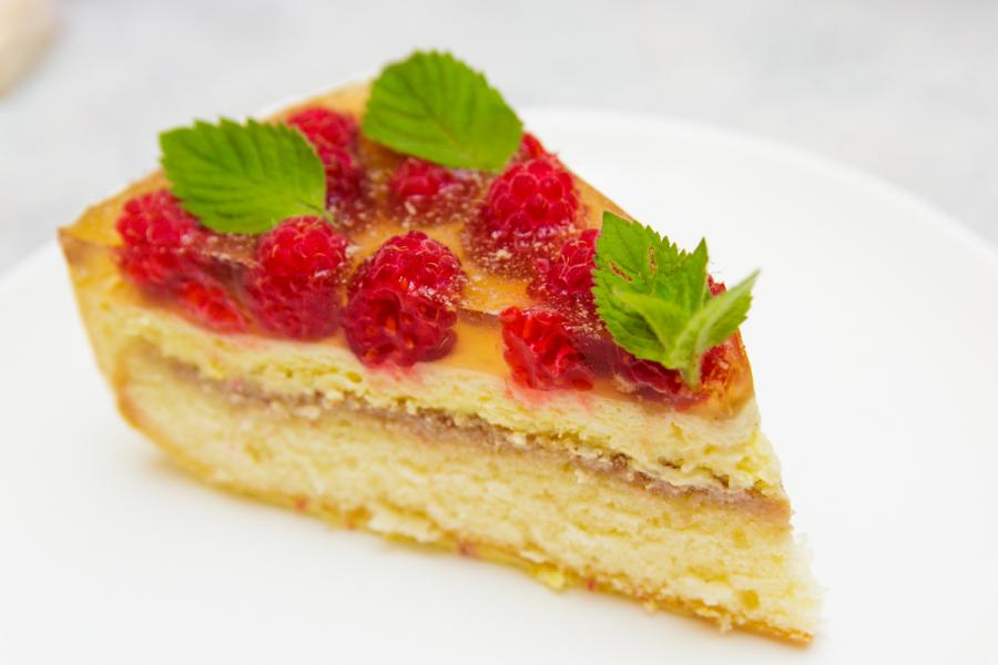 Рецепт ягодного торта с желе